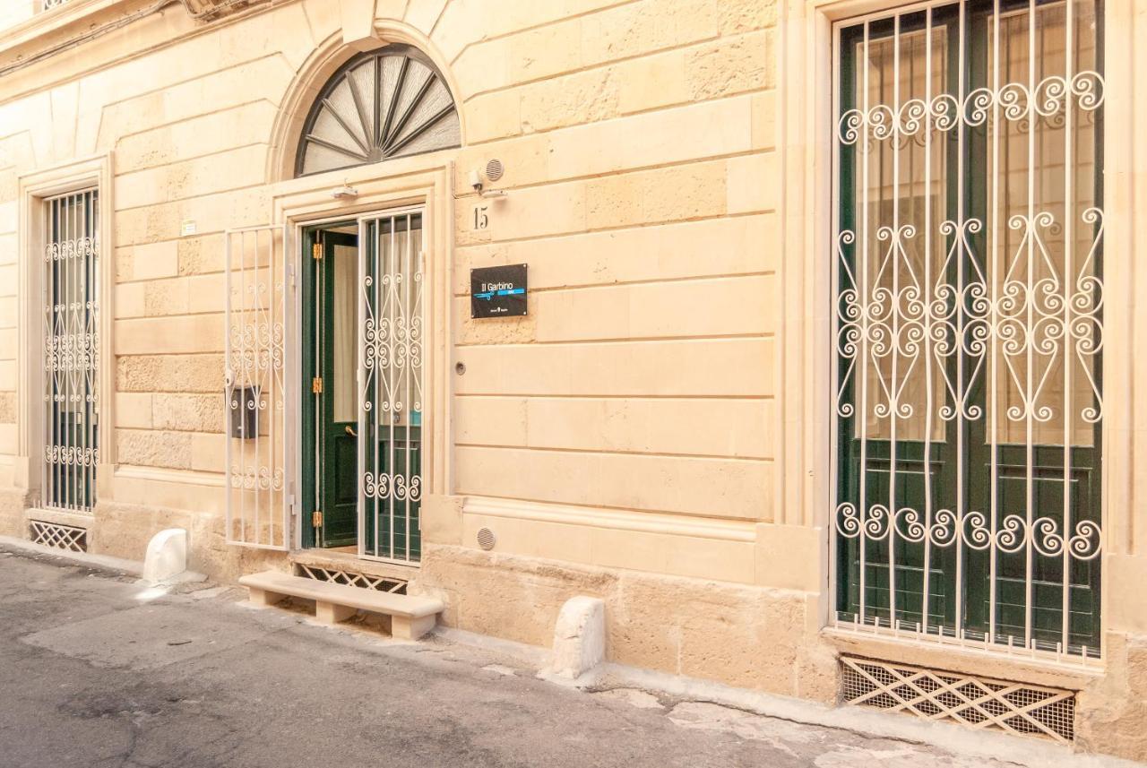 לצ'ה Il Garbino Suite And Apartment מראה חיצוני תמונה