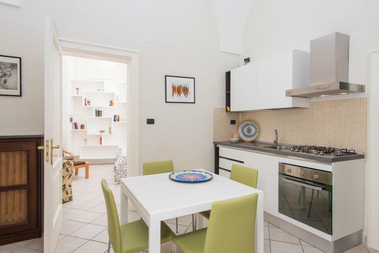 לצ'ה Il Garbino Suite And Apartment מראה חיצוני תמונה