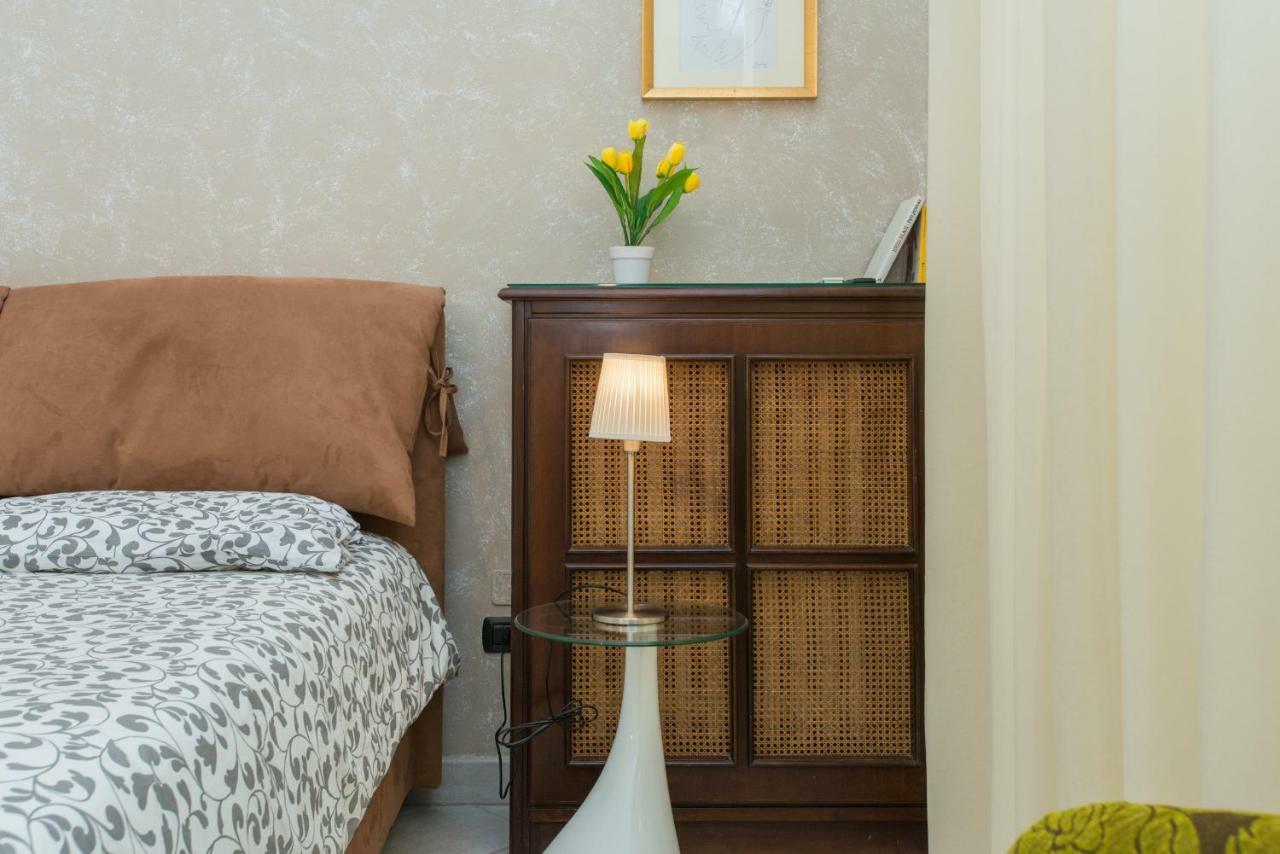 לצ'ה Il Garbino Suite And Apartment מראה חיצוני תמונה