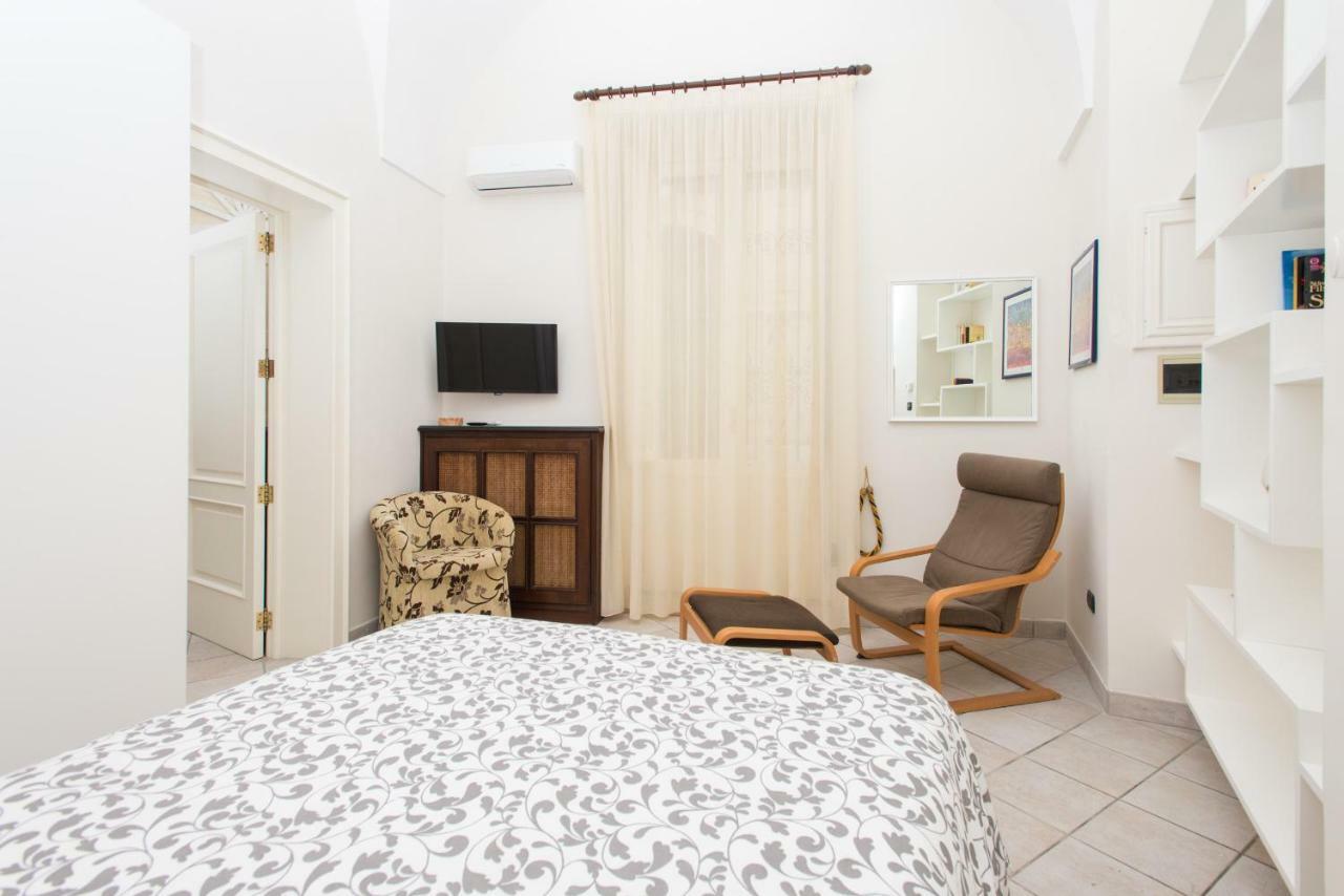 לצ'ה Il Garbino Suite And Apartment מראה חיצוני תמונה