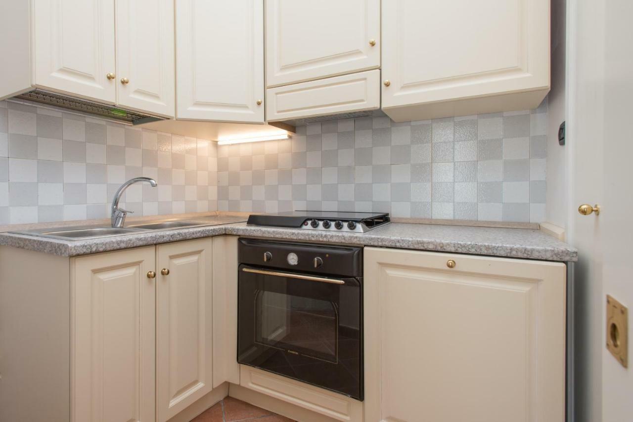 לצ'ה Il Garbino Suite And Apartment מראה חיצוני תמונה
